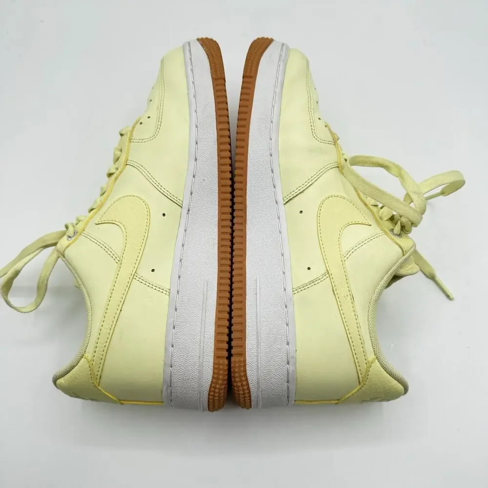 Nike Air Force 1 07 PRM shoes women sz 8 luminous green 896185 302